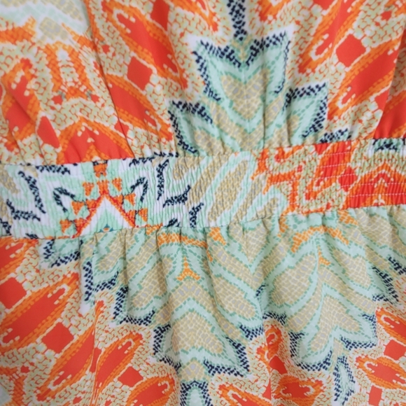 BEBE V-CUT MULTI-COLOR ROMPER SZ. 2 - Picture 14 of 16